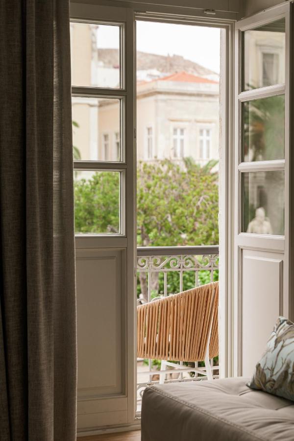 לינה וארוחת בוקר Syros Soul Luxury *